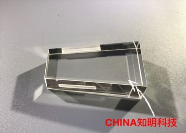 Блок Виндовс сапфира формы трапецоида оптически для машины ИПЛ красоты лазера