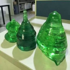 Одиночное зеленого сапфирового стекла лазера искусственное для размера стекла дозора подгонянного
