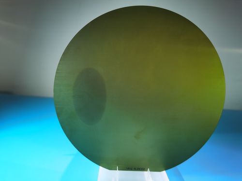 Последние новости компании о вафли 8inch SiC горячая продажа
